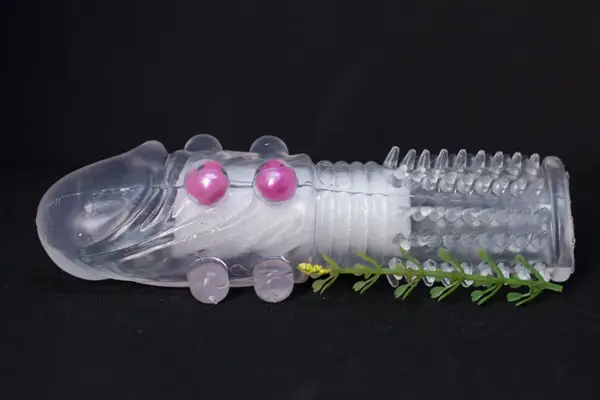 Hình ảnh bao cao su đôn dên bi