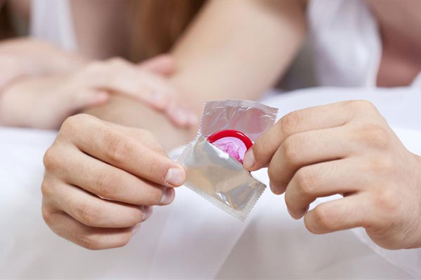 Bao cao su là sản phẩm hỗ trợ tình dục được dùng phổ biến hiện nay