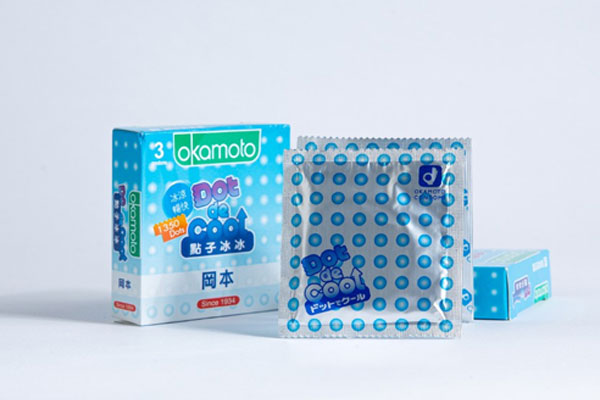 Hình ảnh bao cao su Okamoto Dot De Cool hộp 3 chiếc Hình ảnh bao cao su Okamoto Dot De Cool hộp 3 chiếc