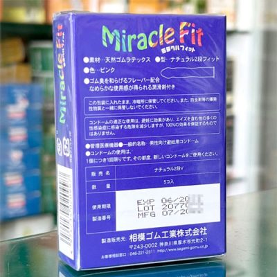Bao cao su Sagami Miracle Fit
