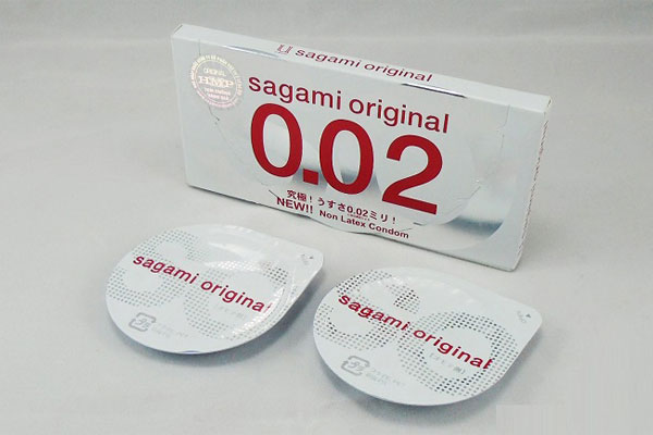 Bao cao su Sagami Original 0.02 (hộp 2 chiếc) siêu mỏng của Nhật Bản Bao cao su Sagami Original 0.02 (hộp 2 chiếc) siêu mỏng của Nhật Bản