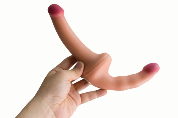 Dương vật giả hai đầu 