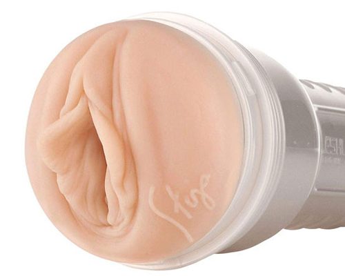 Phần đầu thiết kế mô phỏng âm đạo giản khá chân thật