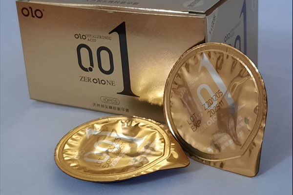 Bao cao su được đóng gói tỉ mỉ, cần thận