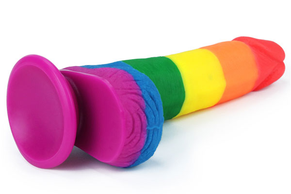 Đế hút chắc chắn trên mọi mặt phẳng