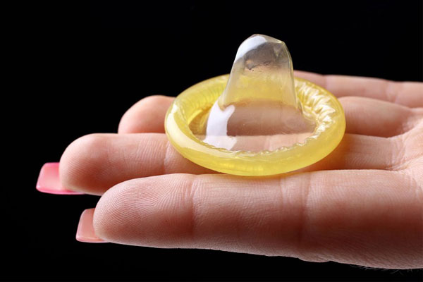 Dòng bao cao su này có chứa nhiều gel bôi trơn hơn so với các sản phẩm bao tương tự. Dòng bao cao su này có chứa nhiều gel bôi trơn hơn so với các sản phẩm bao tương tự.