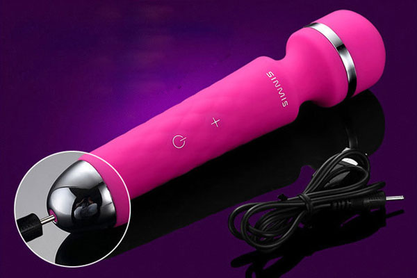 Dây sạc dạng USB dễ dàng kết nối với các thiết bị điện tử