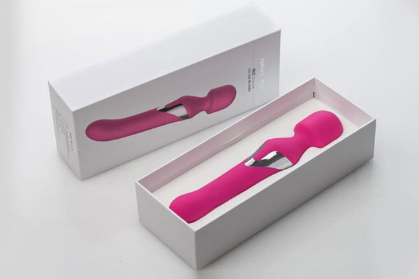 Sản phẩm được đóng trong hộp chắc chắn, cẩn thận