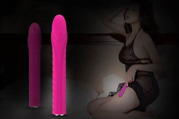 Thiết kế nhỏ gọn giúp chị em dễ dàng mang theo khi cần thiết