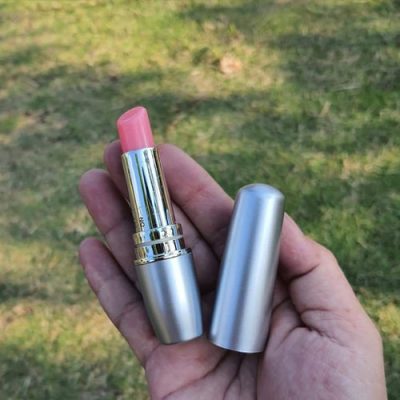 Trứng rung ngụy trang son môi Lip Eye