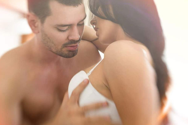 Một số lợi ích khi bóp ngực thường xuyên Một số lợi ích khi bóp ngực thường xuyên